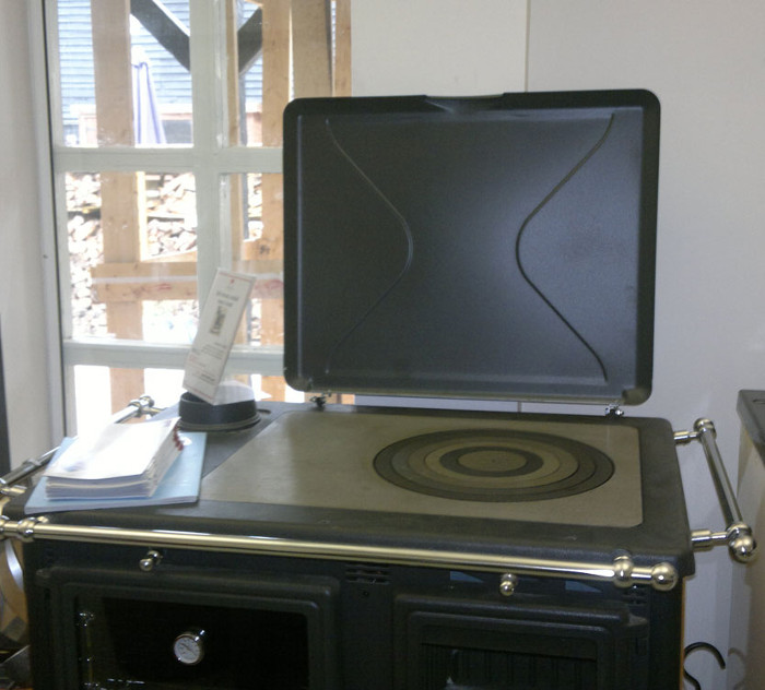 отопительно варочные печи на дровах DESIRE 760